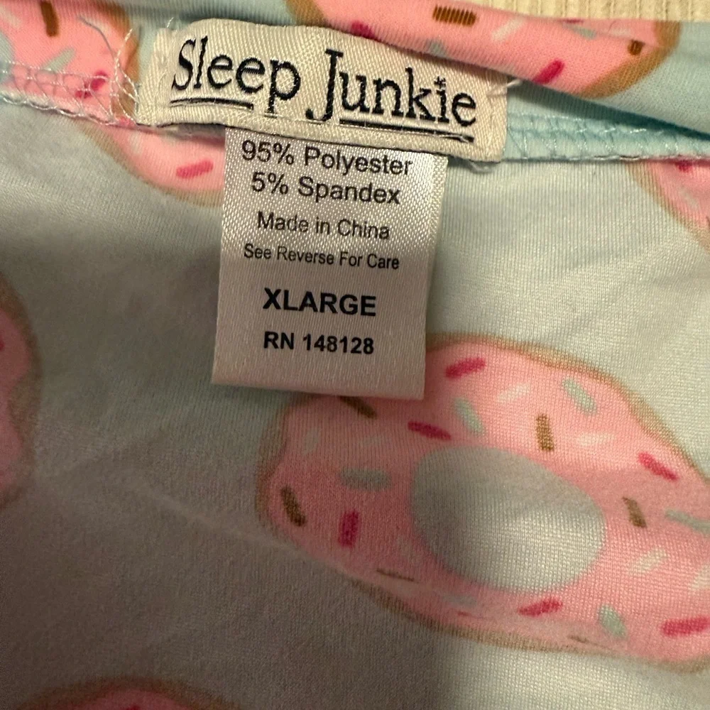 sleep junkie wrap yourself